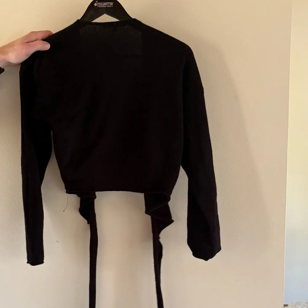 Reformation Cardigan - Picture 2 of 3